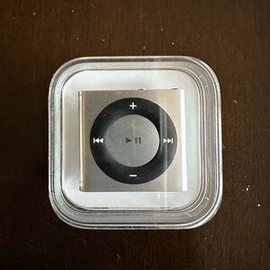 NWT NIB IPOD SHUFFLE 2GB